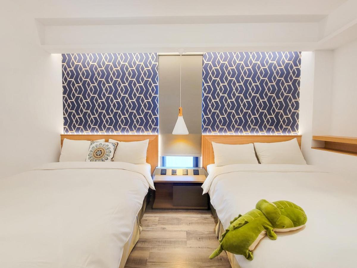 Check Inn Taichung Zhongshan Экстерьер фото
