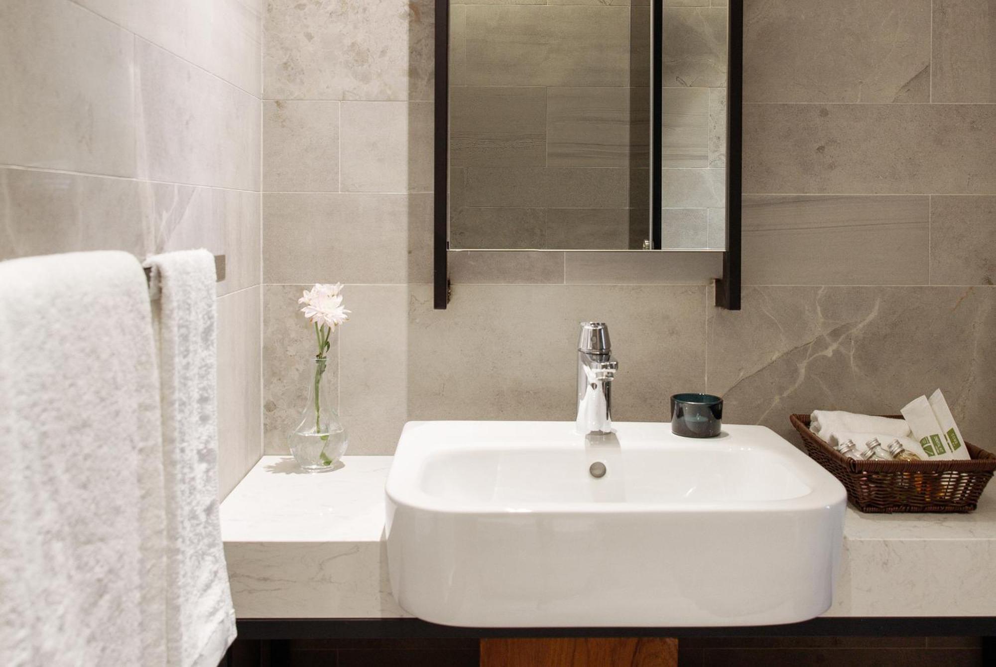 Check Inn Taichung Zhongshan Экстерьер фото