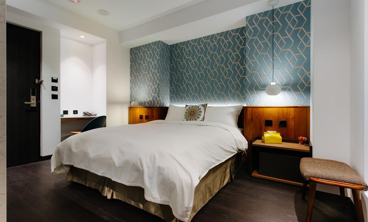 Check Inn Taichung Zhongshan Экстерьер фото
