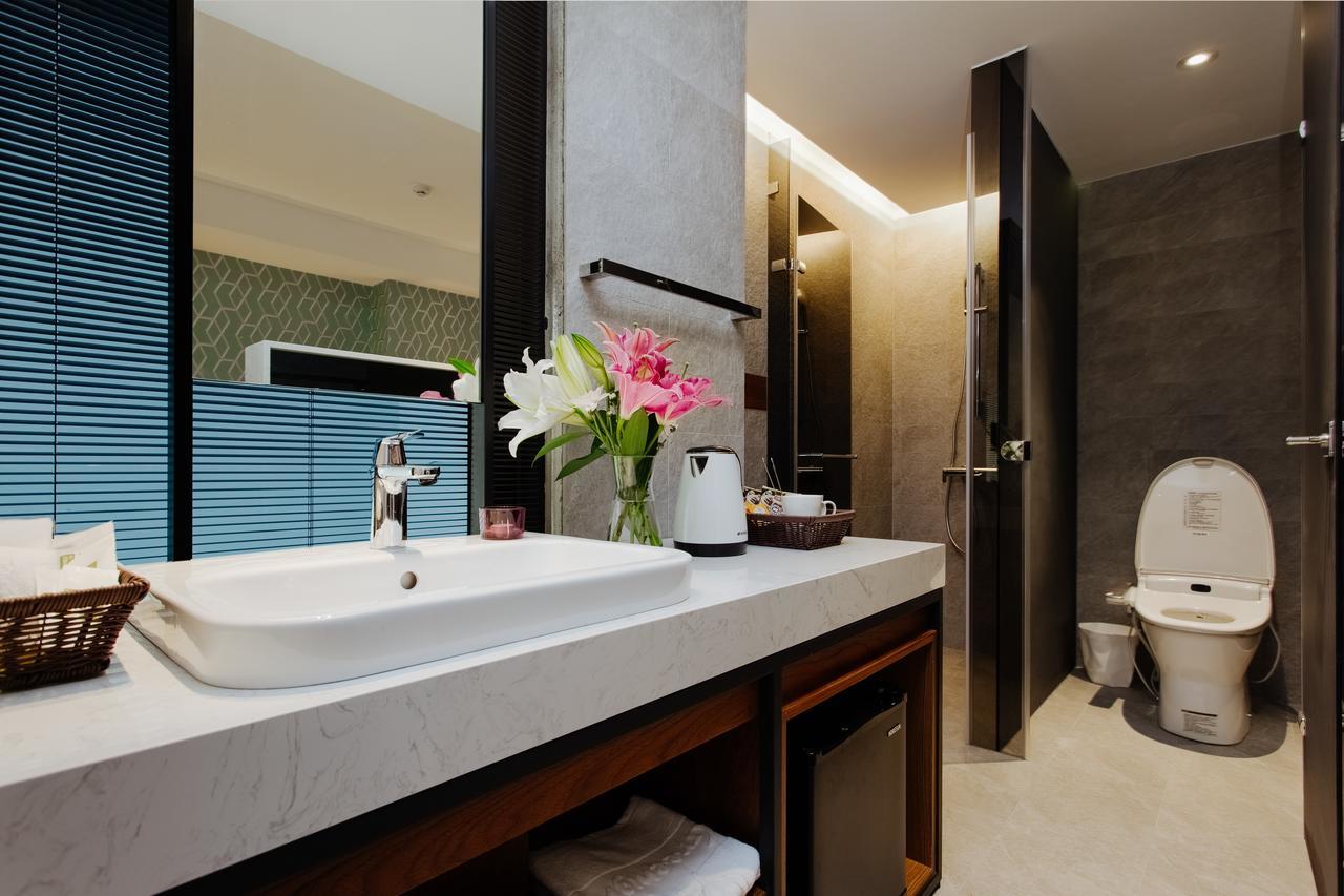 Check Inn Taichung Zhongshan Экстерьер фото